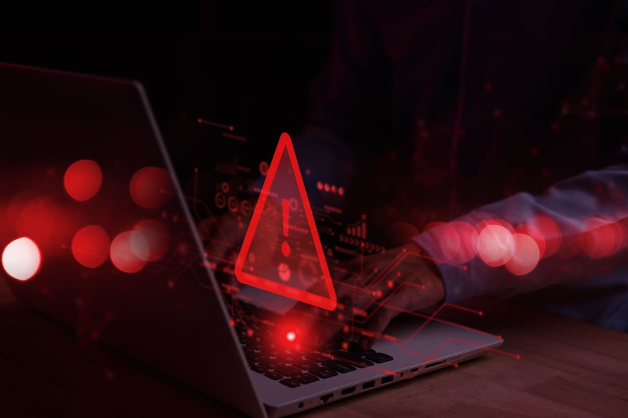 risco-seguranca-digital-ciberseguranca-laptop